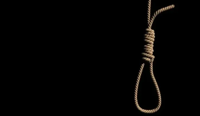 Menurunkan Tubuh Pelajar SMA Gantung Diri di Kedungbanteng