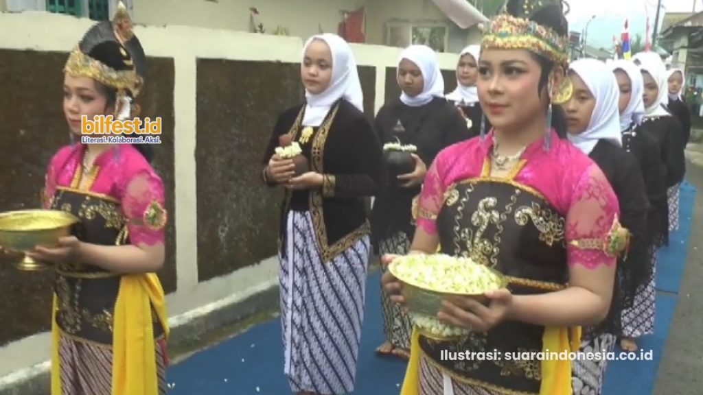 Tradisi Kebudayaan Malam 1 Sura di Gunung Slamet