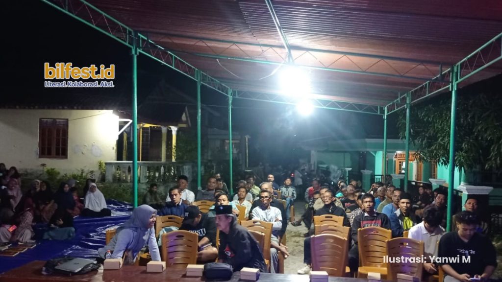 Melalui Diskusi Publik Warga Darmakradenan Mengumpulkan “Peluit” Kesadaran Terhadap Lingkungan Hidup