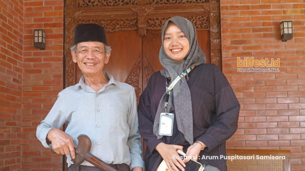 Setelah Sebulan Bersama, 10 Mahasiswa Belajar Bersama Maestro Ahmad Tohari Pulang Membawa Pesan: Teruslah Menulis