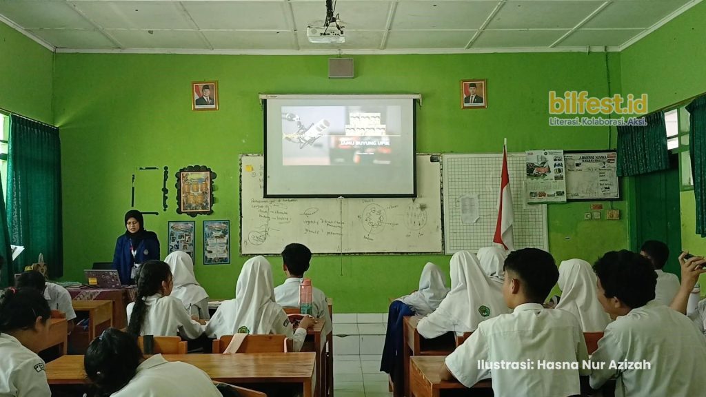 Mahasiswa Prodi Pendidikan Bahasa dan Sastra Indonesia UNY adakan TGT di SMP N 1 Sewon
